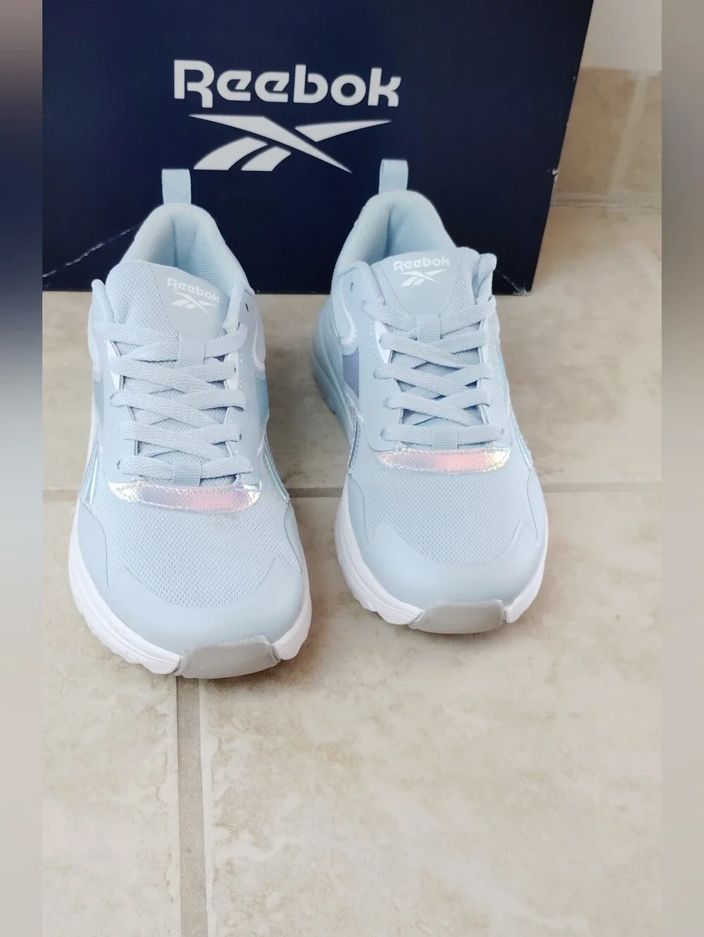 Reebok Rush Runner Light Blue Iridescent Sneakers Brand New Size 4k.